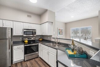 6805 W Bowles Ave, Littleton, CO 80123