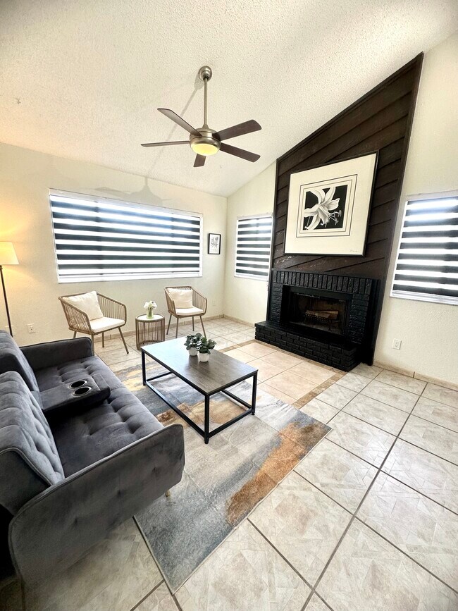 8453 Mattituck Cir, Orlando, FL 32829 - photo 3