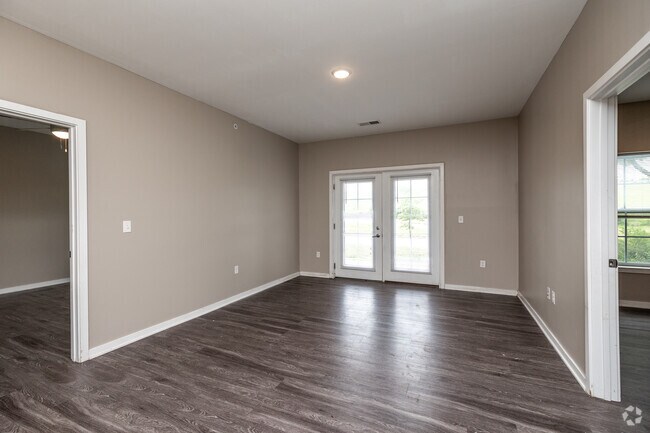 Ashton Flats, Cedar Rapids, IA 52404 - photo 6