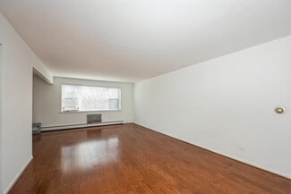 8640 Skokie Blvd Unit 306, Skokie, IL 60077