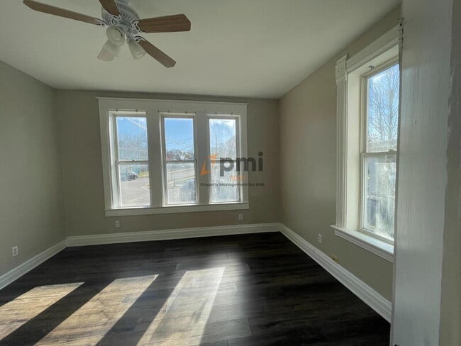 424 E 10th St unit 1, Michigan City, IN 46360 - photo 4