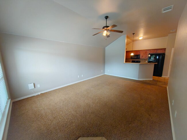 701 Sladecek Dr unit A, Killeen, TX 76542 - photo 6