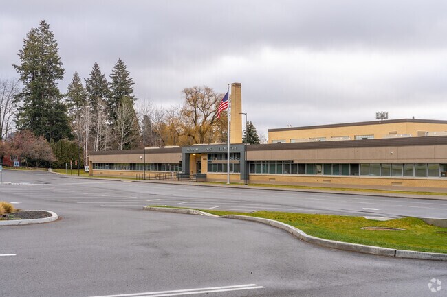 Pasadena Park Elementary is located near the town of Millwood.