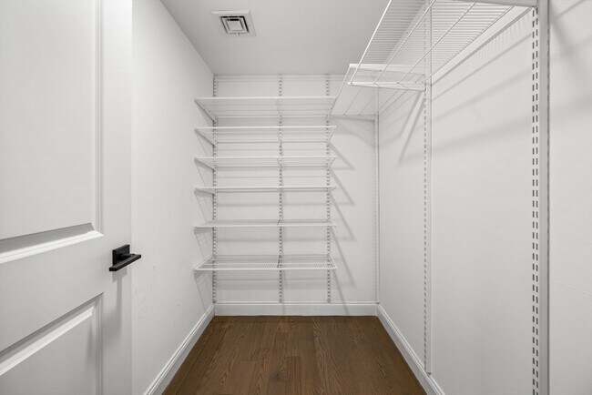 230 E Eagle St unit 1, Boston, MA 02128 - photo 6