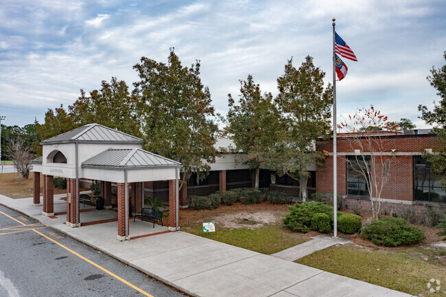 Islands High School is a public high school.