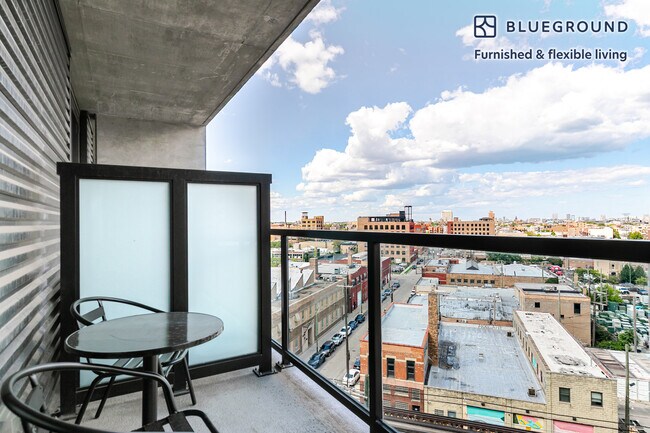 1454 W Randolph St unit FL8-ID1305, Chicago, IL 60607 - photo 5