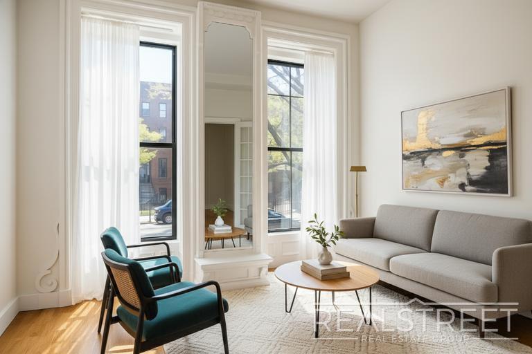 NEW & Charming 3 Bed Parlor Floor-through ...