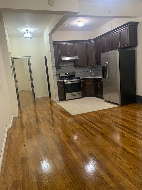 942 Glenmore Ave Unit 1Fl, Brooklyn, NY 11208