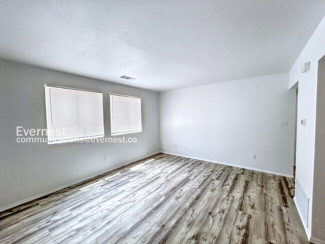 1120 Yuma St unit A, Colorado Springs, CO 80909 - photo 5