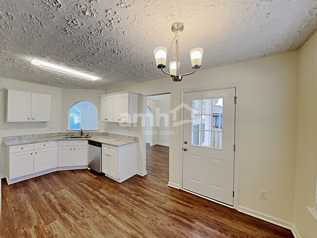 4618 Noah Overlook W, Acworth, GA 30101 - photo 5