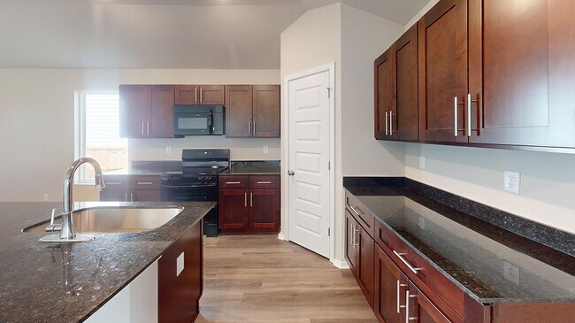 316 NW 67th Ave, Bentonville, AR 72713 - photo 3