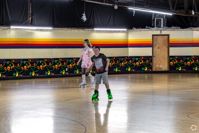 Kids can skate at Western Skateland, not too far from Bryan Park.