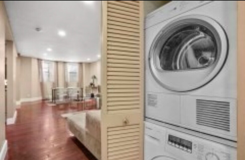 691 Massachusetts Ave unit 1, Boston, MA 02118 - photo 1