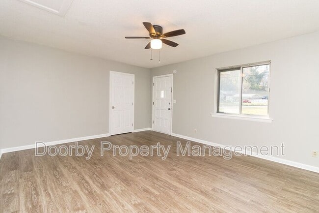 3600 Oakland Terrace, Chattanooga, TN 37415 - photo 2