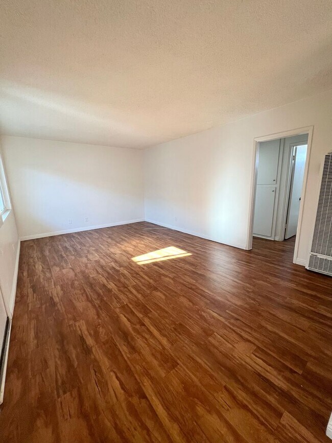 Welcome to the Beautiful Cameo Apartments in Prime Torrance, Torrance, CA 90503 - photo 4