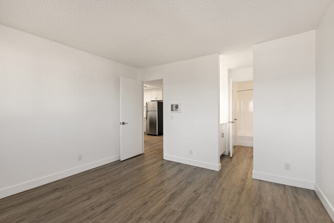 The Hills at Fashion Valley, San Diego, CA 92111 - photo 7