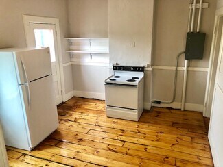 25 N Pleasant St, Amherst, MA 01002