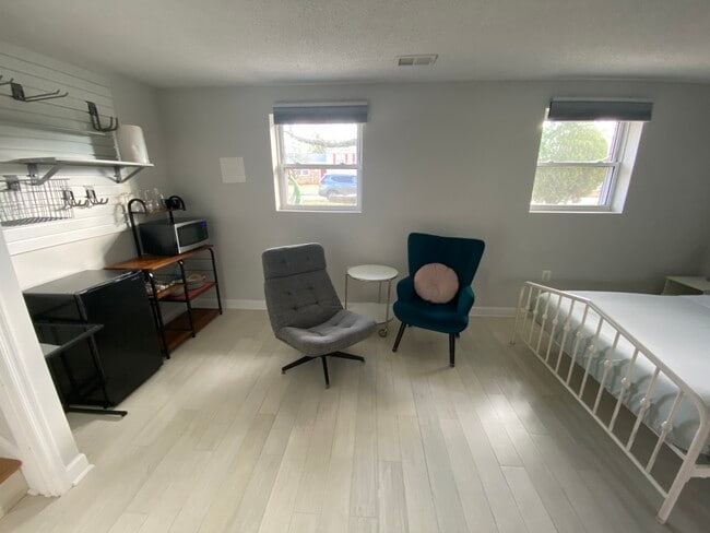 7922 Fitzroy St unit Basement, Alexandria, VA 22309 - photo 4