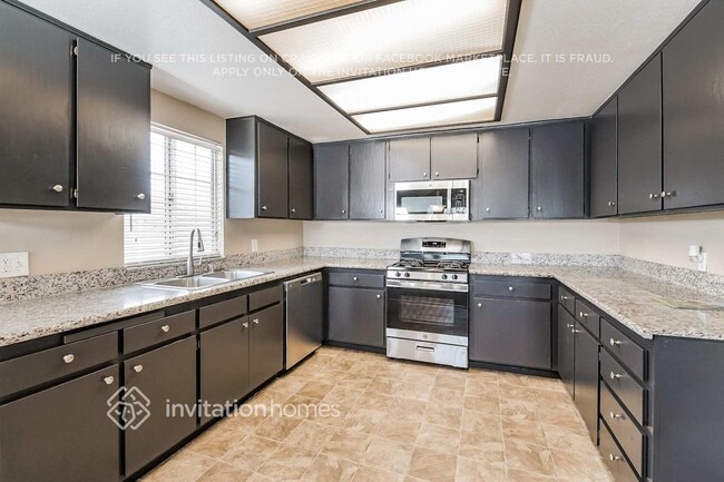 2666 E Jefferson St, Long Beach, CA 90810 - photo 6