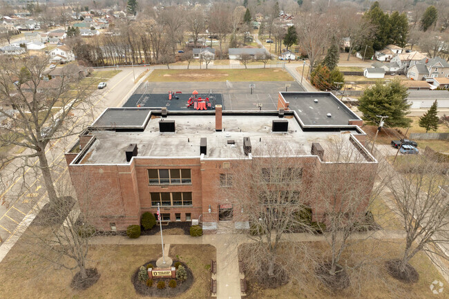 Dover Avenue Elementary School in Dover, Ohio.
