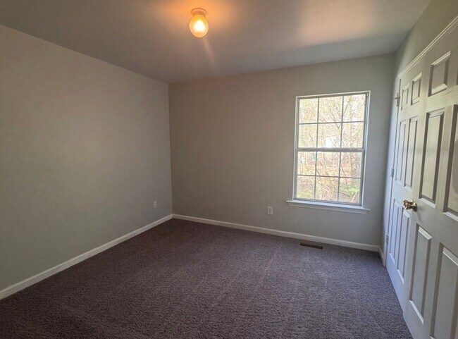 132 Lola St, Springville, AL 35146 - photo 5