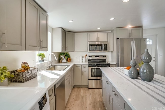 25826 Hillworth Ave, Lomita, CA 90717 - photo 6