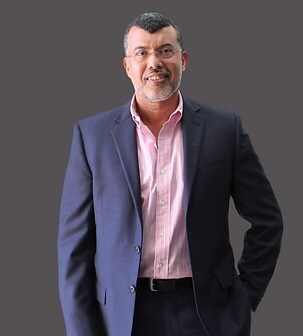 Carlos Varón