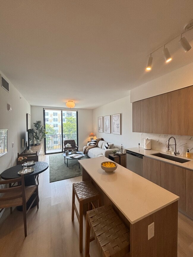 2578 NE 182nd Terrace unit A09, North Miami Beach, FL 33160 - photo 3