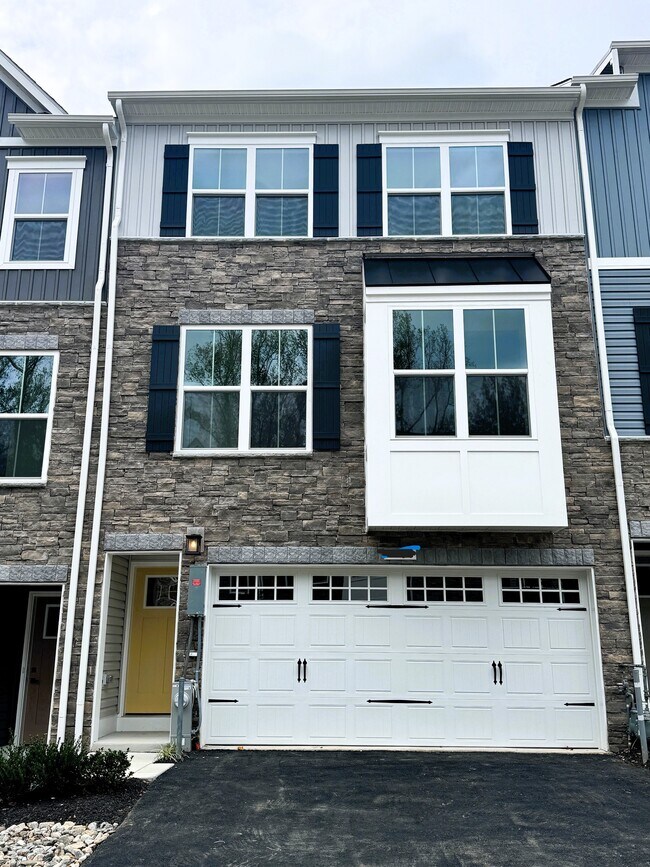 7868 Blackbriar Way unit Bedroom 3, Laurel, MD 20723 - photo 7