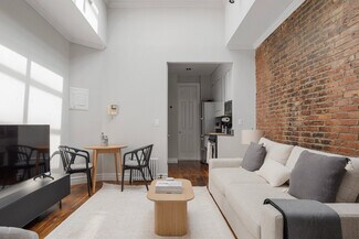 118 Christopher St Unit FL5-ID1826, New York, NY 10014