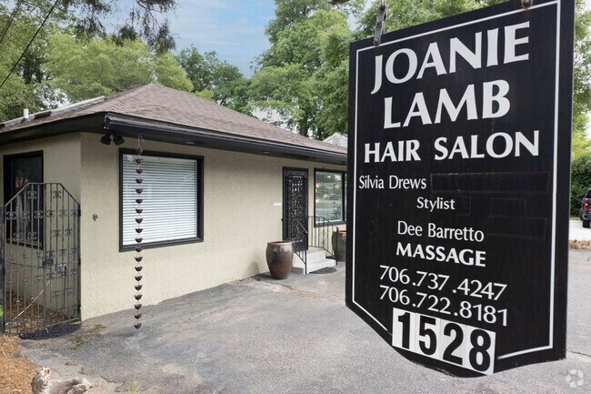Joanie Lamb's salon is within walking distance of coffee, yoga, lunch, and more!