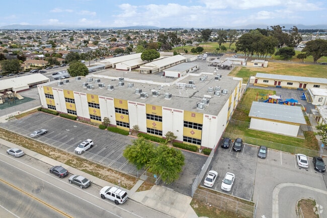 The mission of Kamala Elementary School is to challenge and inspire students in Kamala Park.