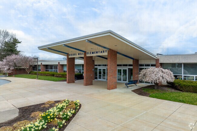 Kissel Hill Elementary School received an over grade of B from Niche.