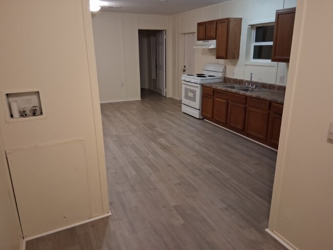 300 W Rabbit Cove Rd, Quinlan, TX 75474 - photo 5