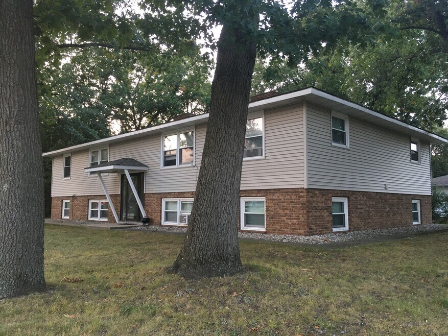 24306 W McGillen Ave unit 3, Mattawan, MI 49071 - photo 1