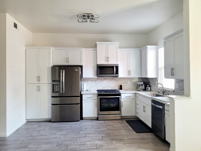 3143 Minturn Way, Rancho Cordova, CA 95670 - photo 2