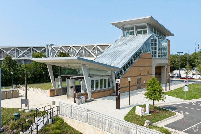 Commuters living in McNair can use the Herndon Metro Station for traveling into DC.
