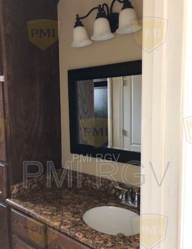 306 W Amy Dr unit B, San Juan, TX 78589 - photo 6