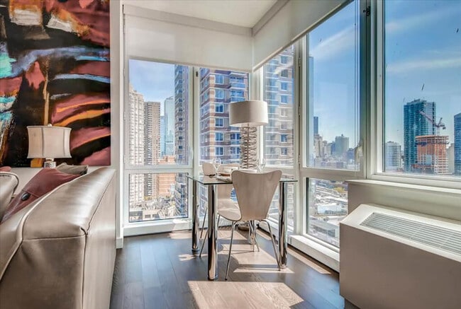 605 W 42nd St unit ID1330732P, New York, NY 10036 - photo 3