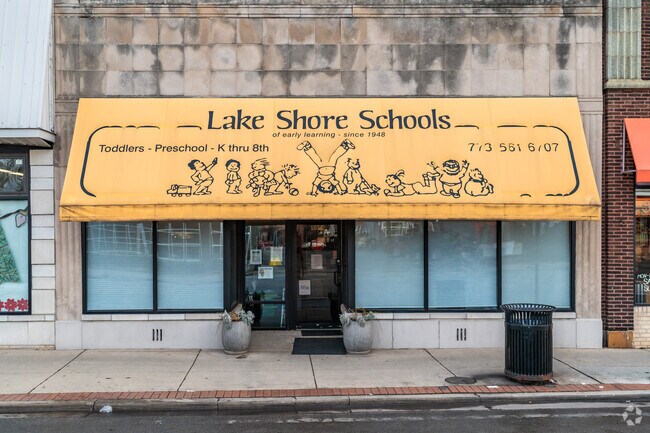 Lake Shore Schools is a private school for toddlers and PK-8th grade.