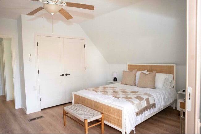 156 Tiernan Ave, Warwick, RI 02886 - photo 5