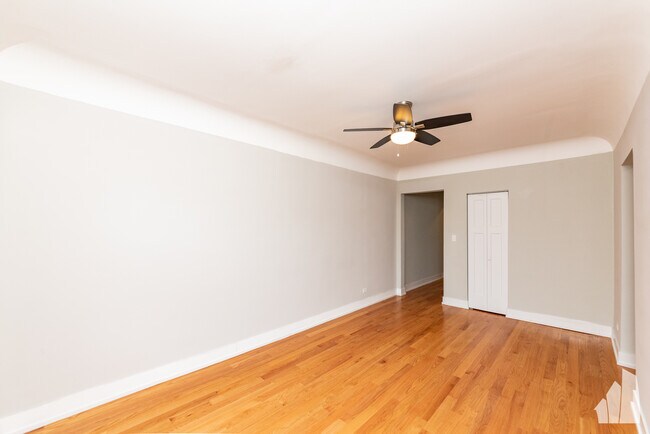 545 Chestnut St unit E545-303, Winnetka, IL 60093 - photo 6