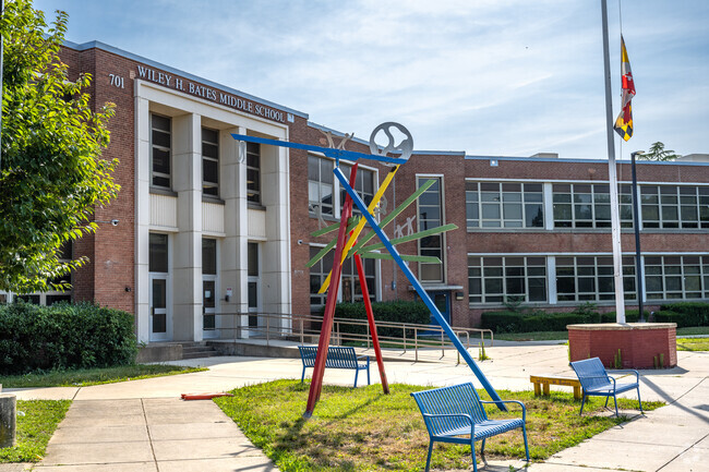 Wiley H. Bates Middle School in Annapolis has 682 students.