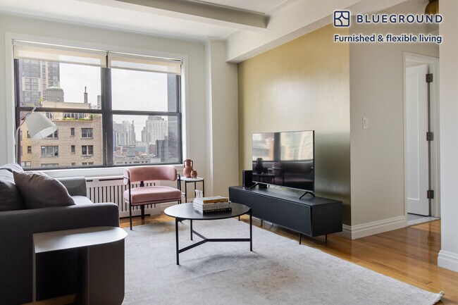 400 E 58th St unit FL16-ID1881, New York, NY 10022 - photo 2