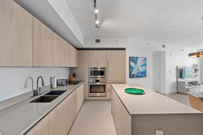 4111 S Ocean Dr unit 1109, Hollywood, FL 33019 - photo 5