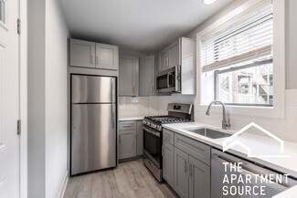 1137 Oak Ave Unit E2, Evanston, IL 60202