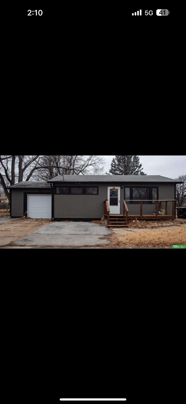 4701 Redick Ave, Omaha, NE 68152