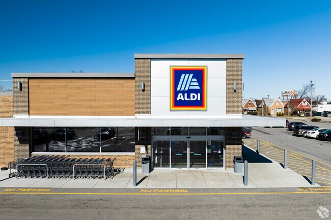 For your grocery needs head to Aldi, located just outside of Forest View.