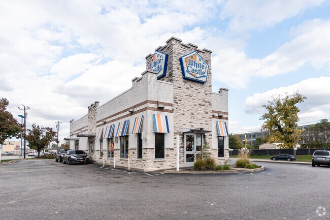Carthage residents love eating at White Castle.