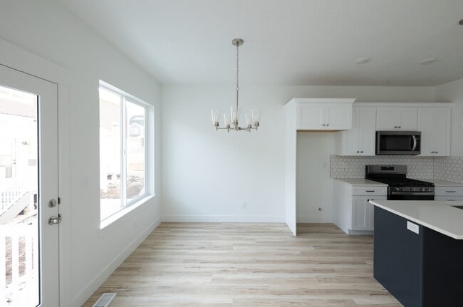 603 W Salvia Dr unit Lot 2366, Saratoga Springs, UT 84045 - photo 5